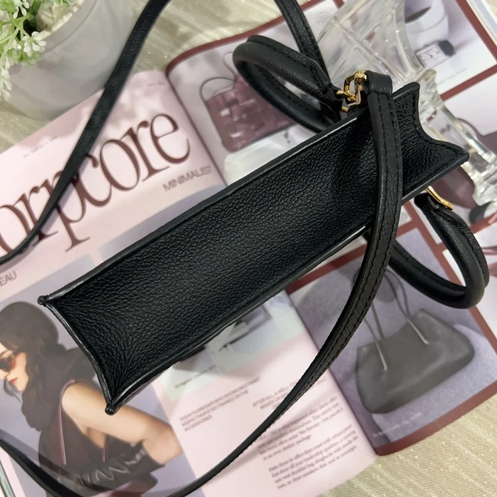 Louis Vuitton Black Monogram mini Tote Bag - Picture 10 of 16